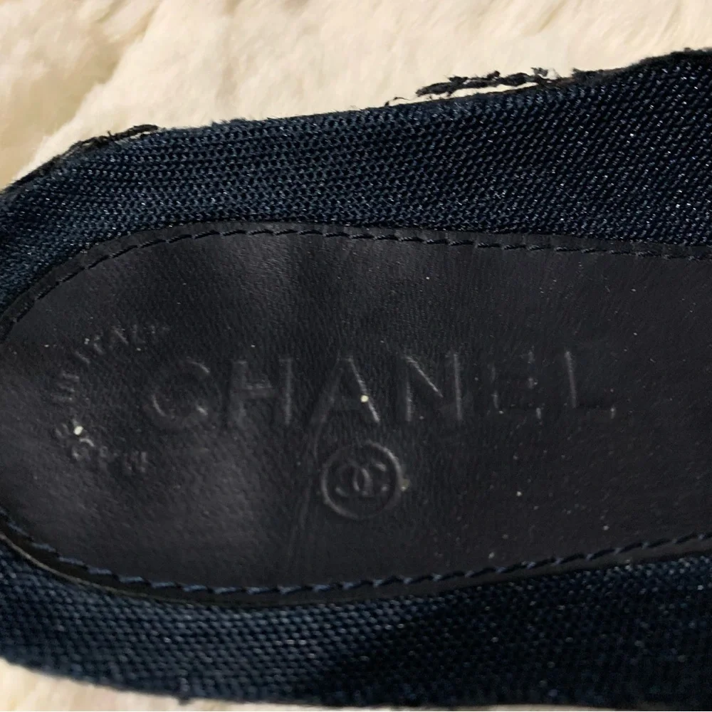 Chanel 2tone high tops - Picture 7 of 12